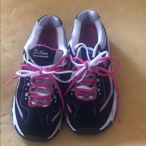 Sketchers D’Lites 8.5